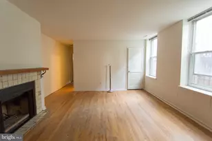 526 Spruce St, Philadelphia, PA 19106 - Photo 3