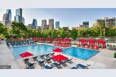 2200 Benjamin Franklin Parkway #0B-E1601, Philadelphia, PA 19130 - Photo 21