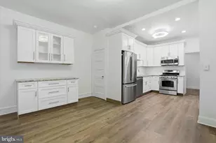 412 Delmar St, Philadelphia, PA 19128 - Photo 11