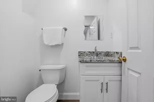 412 Delmar St, Philadelphia, PA 19128 - Photo 17