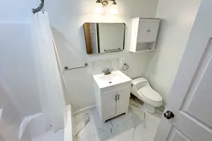 910 N 41st St, Philadelphia, PA 19104 - Photo 5