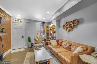 2531 Collins Street, Philadelphia, PA 19125 - Photo 3