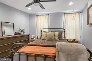 2531 Collins St, Philadelphia, PA 19125 - Photo 13