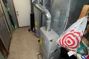 7651 Wyndale Ave, Philadelphia, PA 19151 - Photo 13