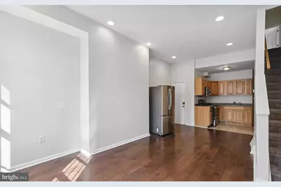1621 W Montgomery Avenue, Philadelphia, PA 19121 - Photo 5