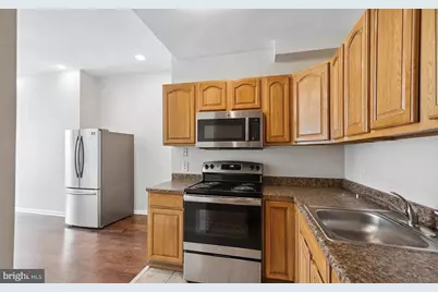 1621 W Montgomery Avenue, Philadelphia, PA 19121 - Photo 3