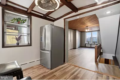 2407 S Warnock Street, Philadelphia, PA 19148 - Photo 13