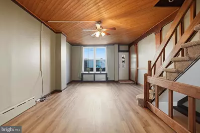 2407 S Warnock Street, Philadelphia, PA 19148 - Photo 7