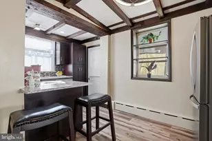 2407 S Warnock St, Philadelphia, PA 19148 - Photo 9