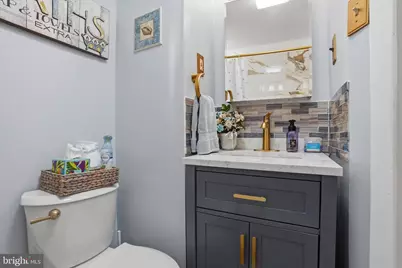 2407 S Warnock Street, Philadelphia, PA 19148 - Photo 19