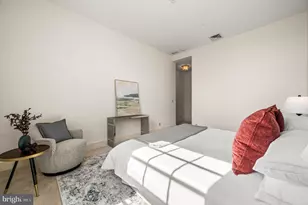 225 S 4th St, Philadelphia, PA 19106 - Photo 25