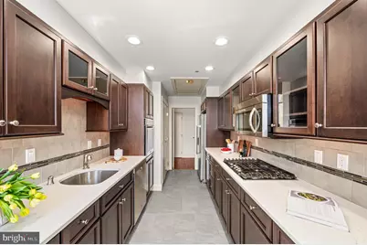 225 S 4th Street #301, Philadelphia, PA 19106 - Photo 15