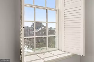 225 S 4th St, Philadelphia, PA 19106 - Photo 9