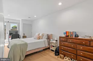 2117 Clymer St, Philadelphia, PA 19146 - Photo 5