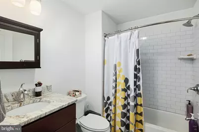 427 Monroe Street #204, Philadelphia, PA 19146 - Photo 5