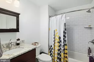 427 Monroe St, Philadelphia, PA 19146 - Photo 5