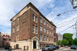 427 Monroe St, Philadelphia, PA 19146 - Photo 3