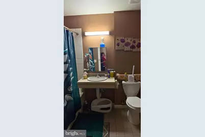 421 W Susquehanna Avenue, Philadelphia, PA 19122 - Photo 29