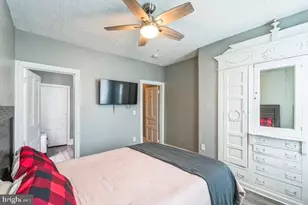 1238 S 46th St, Philadelphia, PA 19143 - Photo 33