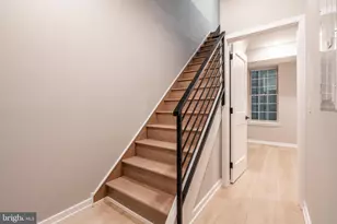 713 S Mildred St, Philadelphia, PA 19147 - Photo 17