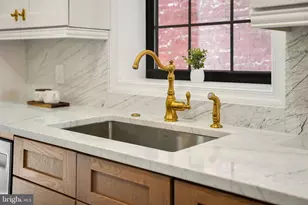 2522 W Thompson St, Philadelphia, PA 19121 - Photo 7