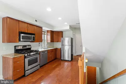 1641 Christian Street #3, Philadelphia, PA 19146 - Photo 7