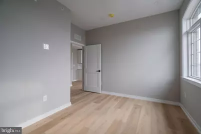 2401 Washington Avenue #5E, Philadelphia, PA 19146 - Photo 9