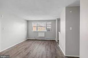 1714 Rhawn St, Philadelphia, PA 19111 - Photo 15