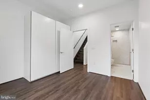 1911 N 9th St, Philadelphia, PA 19122 - Photo 13