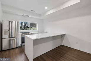 1911 N 9th St, Philadelphia, PA 19122 - Photo 3