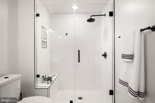 1723 Francis St, Philadelphia, PA 19130 - Photo 17