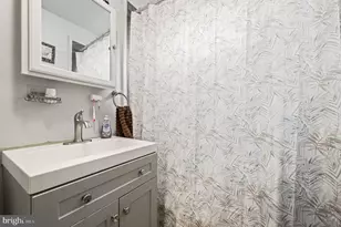 1127 Overington St, Philadelphia, PA 19124 - Photo 15