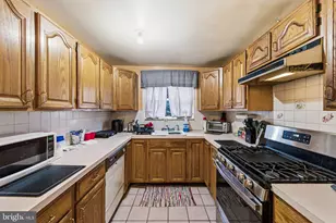 1127 Overington St, Philadelphia, PA 19124 - Photo 7