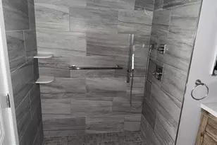 717 S Chris Columbus Blvd, Philadelphia, PA 19147 - Photo 17