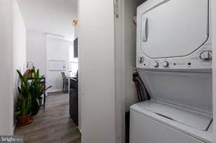 4001 Cresson St, Philadelphia, PA 19127 - Photo 5