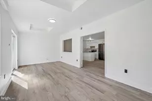 8410 Lyons Pl, Philadelphia, PA 19153 - Photo 13