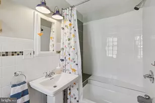 519 Burnham Rd, Philadelphia, PA 19119 - Photo 39