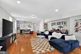 1127 E Susquehanna Ave, Philadelphia, PA 19125 - Photo 5