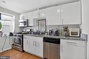 1127 E Susquehanna Ave, Philadelphia, PA 19125 - Photo 7