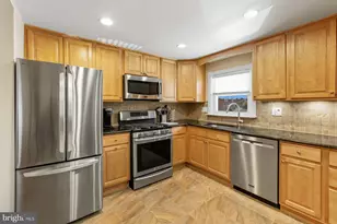 706 Hagner St, Philadelphia, PA 19128 - Photo 15