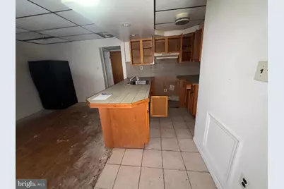 813 N 64th Street, Philadelphia, PA 19151 - Photo 9