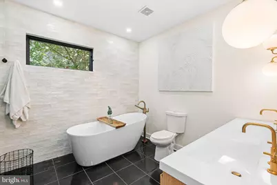 2231 Earp Street, Philadelphia, PA 19146 - Photo 15