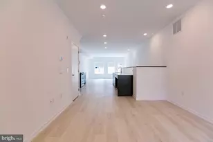 1248 N Lecount St, Philadelphia, PA 19121 - Photo 5