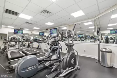 1811 Chestnut Street #UNIT 404, Philadelphia, PA 19103 - Photo 33