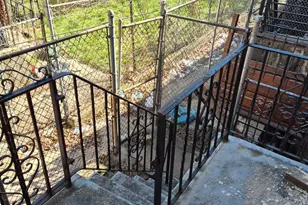 709 S 56th St, Philadelphia, PA 19143 - Photo 15