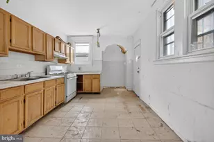 4917 Gransback St, Philadelphia, PA 19120 - Photo 9