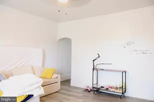 445 W Hansberry St, Philadelphia, PA 19144 - Photo 17