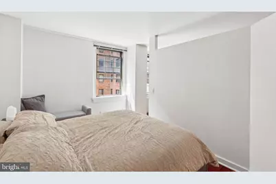 219 S 18th Street #1422, Philadelphia, PA 19103 - Photo 13