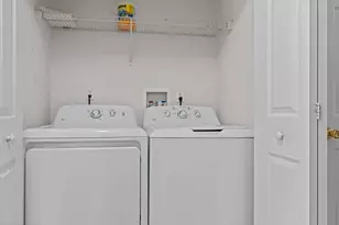 9228 Blue Grass Rd, Philadelphia, PA 19114 - Photo 11