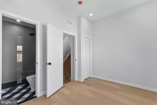 537 Titan St, Philadelphia, PA 19147 - Photo 17